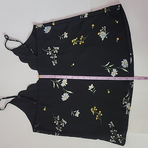 SOCIALITE BLACK FLORAL BLOUSE/  M. - Picture 9 of 11